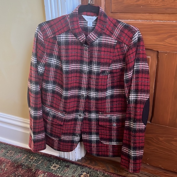 Excellent used condition red plaid mandarin collar blazer - Picture 5 of 5